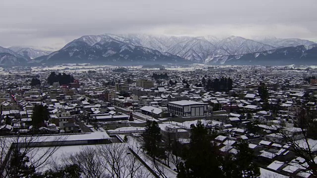 白雪覆盖的小野市，福井，日本视频素材