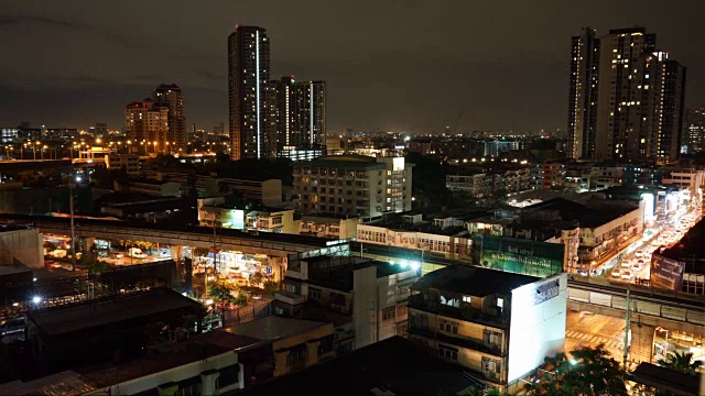 从白天到夜晚的时间流逝曼谷城市的景色。视频素材