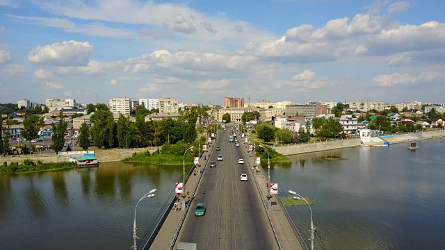 桥梁道路与汽车交通视频素材