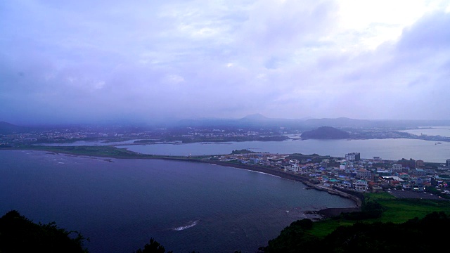 济州市天际线从城山一chulbong视频素材