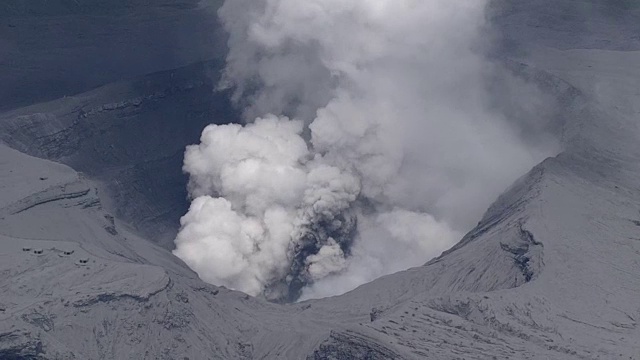 空中，麻生火山喷发，熊本，日本视频素材