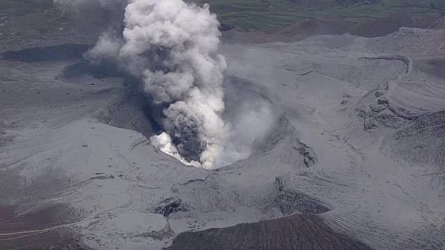 空中，麻生火山喷发，熊本，日本视频素材