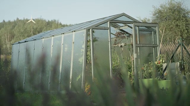 花园里的温室视频素材