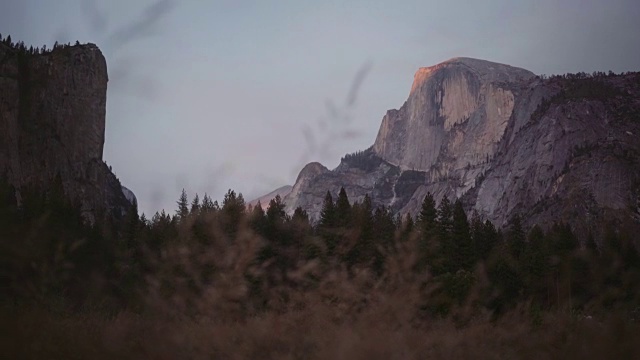 加州约塞米蒂国家公园的半圆顶景观视频素材