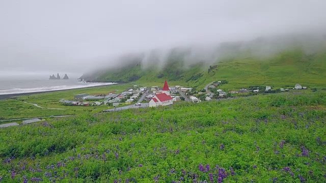 冰岛的维克鸟瞰图视频素材