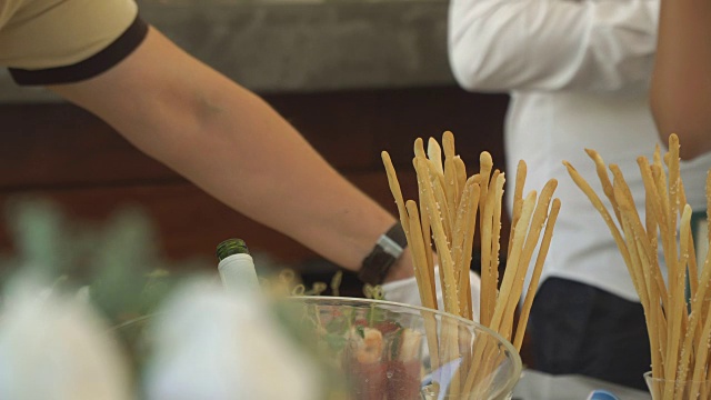 小食自助餐桌视频素材