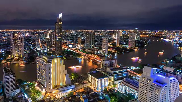 空中曼谷夜景泰国湄南河4K时光流逝(放大)视频素材