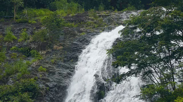 在泰国WS:瀑布视频素材