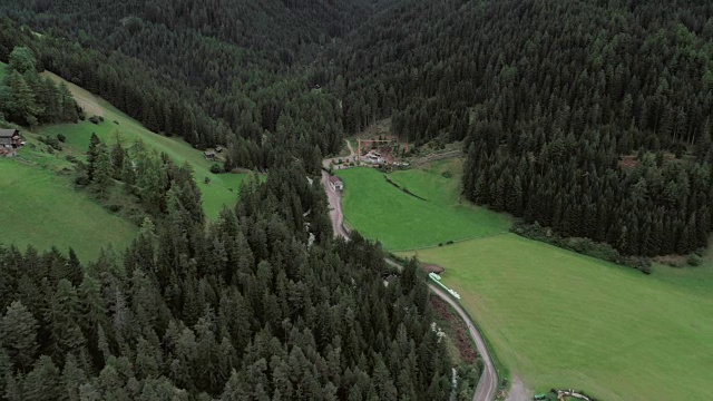 白云石山脉意大利阿尔卑斯山脉视频素材