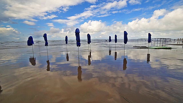 海岸海滩海浪潮汐冲浪海岸海洋视频素材