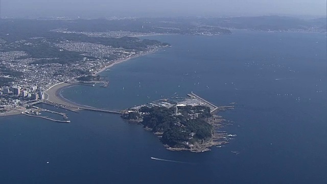 日本神奈川县相模湾，Enoshima, AERIAL视频素材