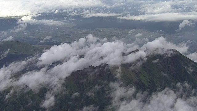 空中，麻生火山喷发，日本熊本视频素材