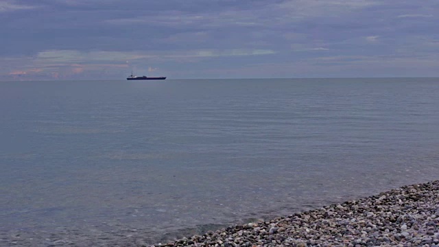 黑海海岸海滩海浪潮汐海岸海洋视频素材