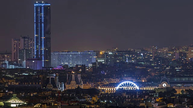 从蒙马特看到的美丽的巴黎夜景。法国巴黎视频素材