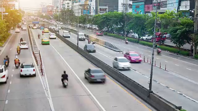 时间流逝:繁忙的泰国交通视频素材