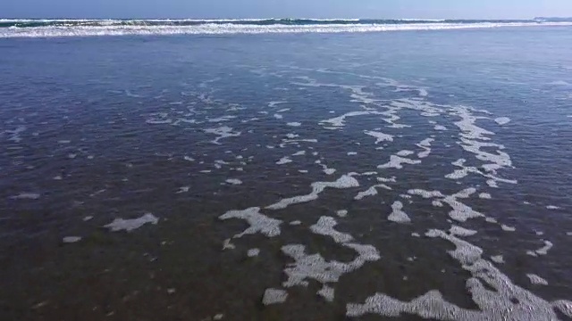 海洋中的波浪视频素材