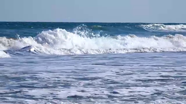 海洋中的波浪视频素材