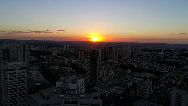 巴西圣保罗Ribeirao Preto的日落视频素材