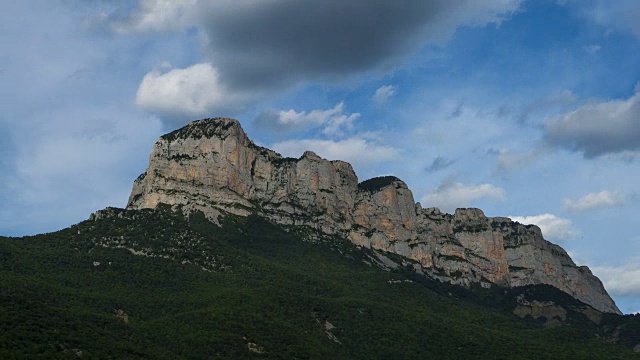 pena montanesa, Sobrarbe, Huesca, Aragon，西班牙，欧洲视频素材