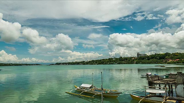 河南海滩海景、吊脚楼景观视频素材