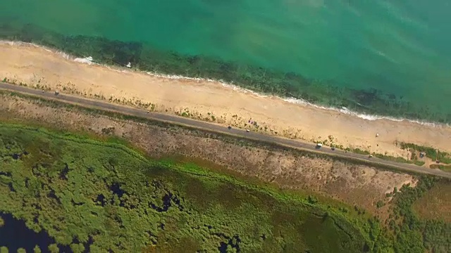 4K海岸线鸟瞰图视频素材