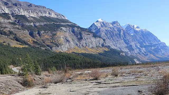 阿尔伯塔省班夫国家公园的山景视频素材