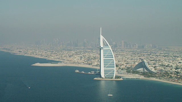 航空Burj al Arab 7星级酒店迪拜视频素材