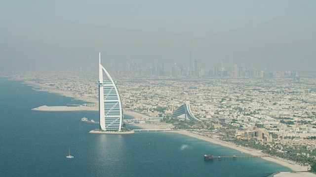 航空Burj al Arab 7星级酒店迪拜视频素材