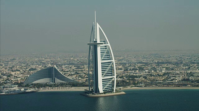 航空Burj al Arab 7星级酒店迪拜视频素材