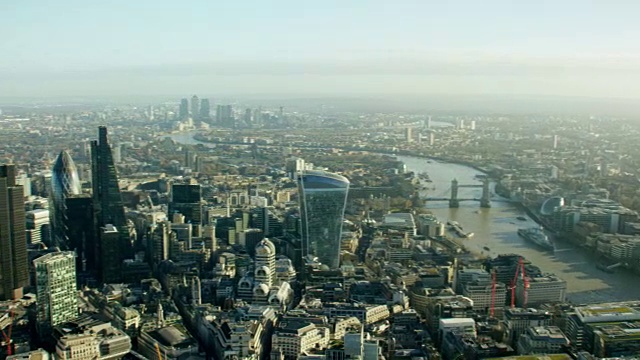 空中城市景观俯瞰伦敦城的英国视频素材