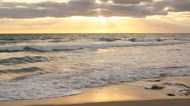 沙滩海浪流动视频素材