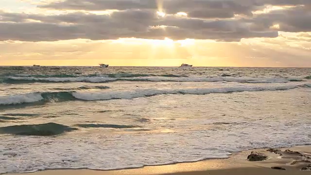 沙滩海浪流动视频素材