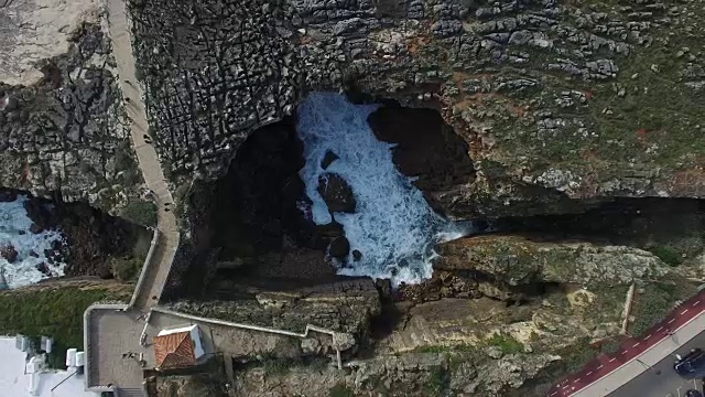 地狱之口-博卡多地狱，卡斯凯斯，葡萄牙视频素材