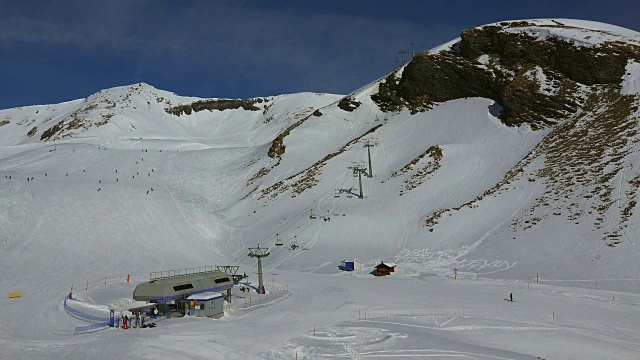 Oberjoch Skilift, Grindelwald- first, Grindelwald, Bernese Alps，瑞士，欧洲视频素材