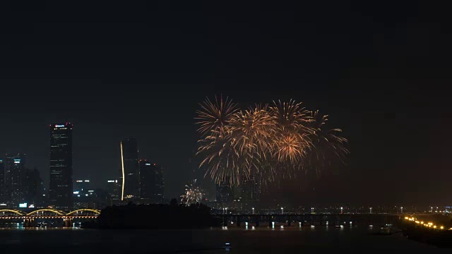 首尔国际烟花节的夜景视频素材