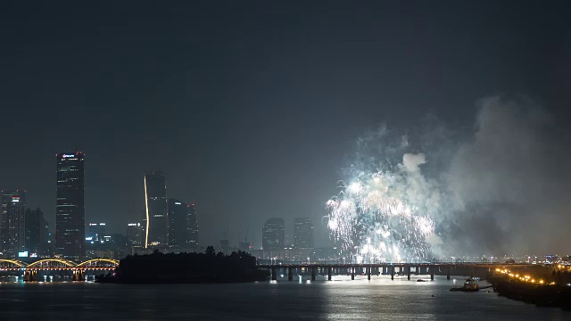 首尔国际烟花节的夜景视频素材