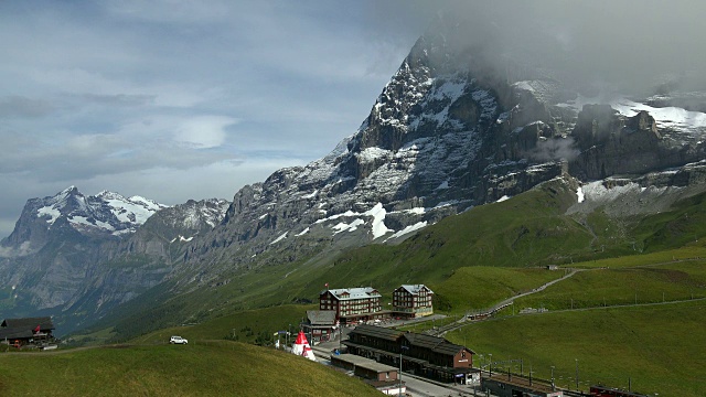 Kleine Scheidegg和Eiger，伯尔尼阿尔卑斯山，瑞士，欧洲视频素材