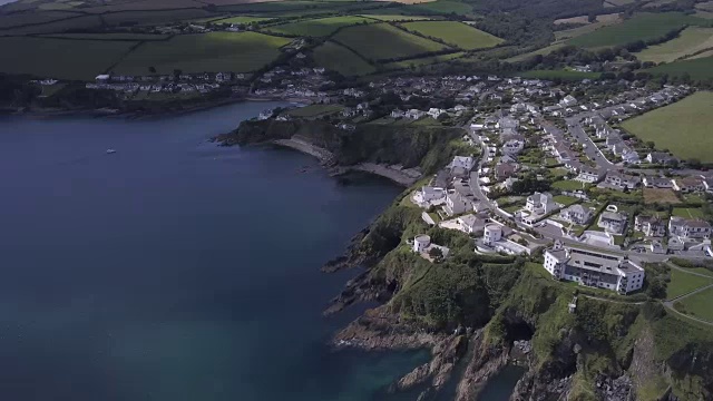 康沃尔，Mevagissey -航拍画面视频素材