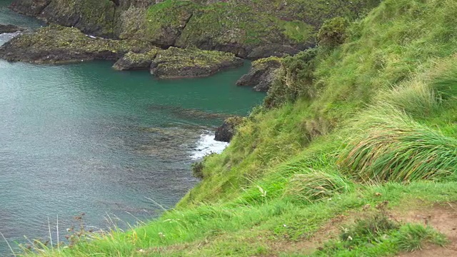 邓诺塔城堡附近的苏格兰海岸视频素材