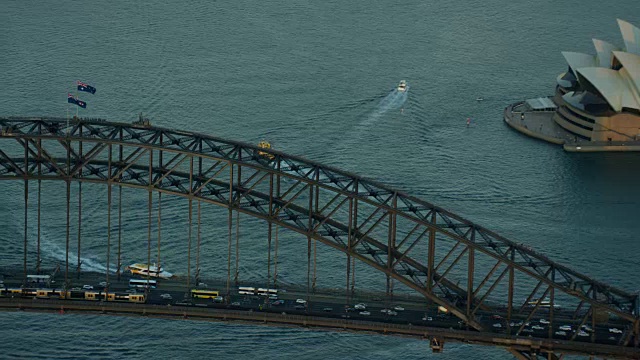 从空中俯瞰悉尼海港大桥视频素材