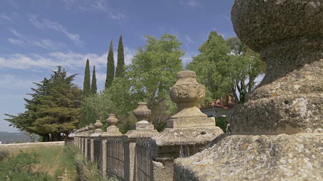 从Mirador de Ronda, Ronda, Andalucia，西班牙，欧洲的乡村景色视频素材