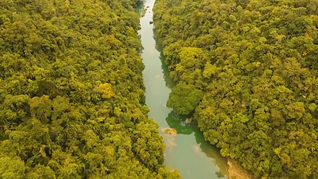 巧克力山在保和，菲律宾，鸟瞰图视频素材