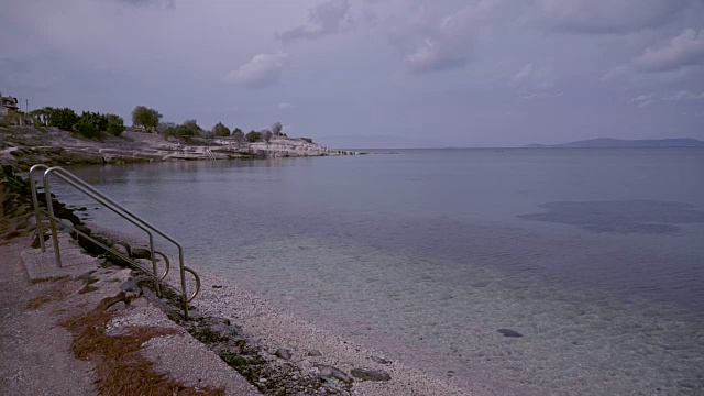 平静的海滩视频素材