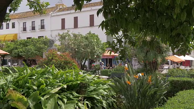 Plaza de los Naranjos, Old Town, Marbella, Andalucia，西班牙，欧洲视频素材