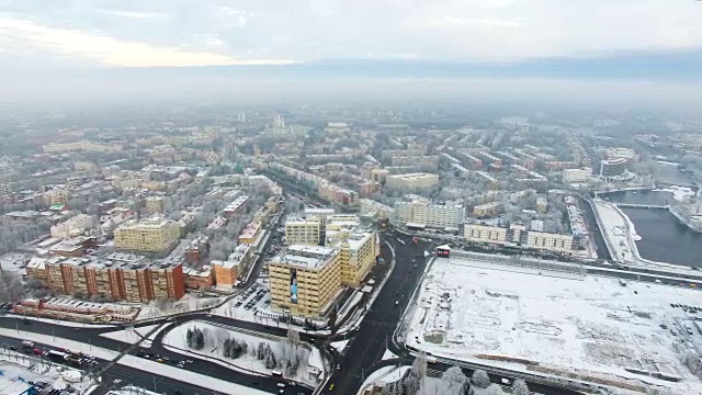 航拍:俄罗斯加里宁格勒市，积雪覆盖视频素材