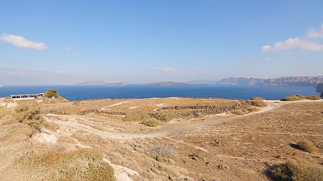 火山喷发后，火山喷口形成的美丽景色视频素材