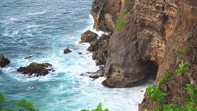 乌鲁瓦图，热门旅游胜地，巴厘岛，印度尼西亚视频素材