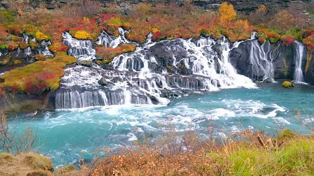 Hraunfossar瀑布视频下载