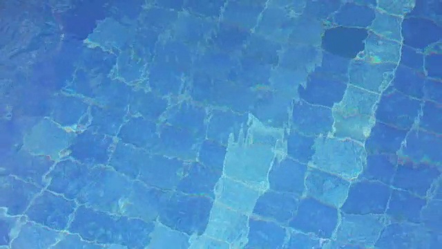 从游泳池提取蓝色的水作为背景视频素材