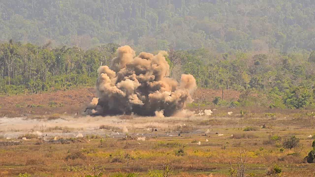 大爆炸的培训视频素材